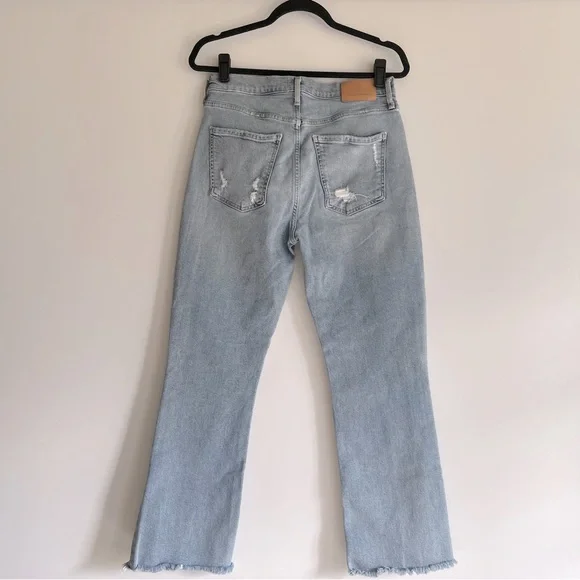 Citizens of Humanity Isola Cropped Vintage Distressed Jeans in Blue Moon Size 29